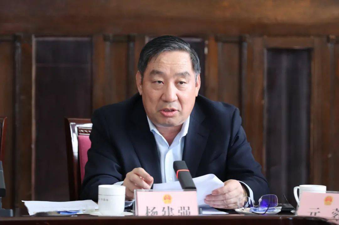 王鲁明与分工联系的全国省市人大代表座谈