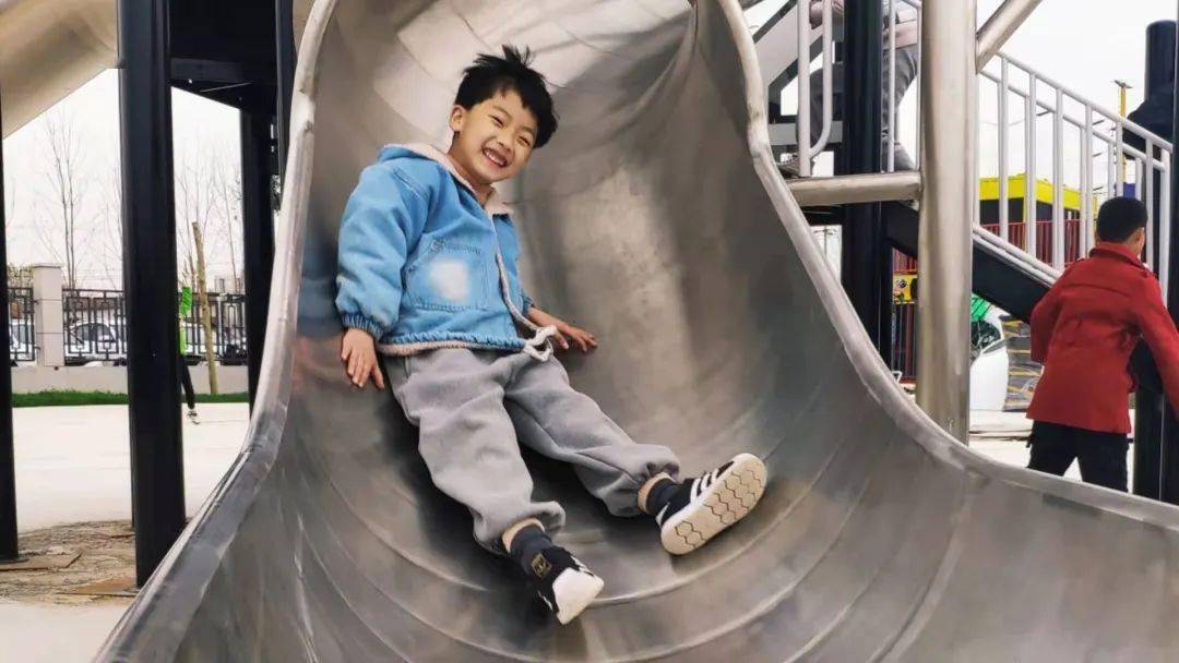 乐不思蜀攀,爬,玩,乐在这里样样都有华山水世界亲子探险乐园超多项目