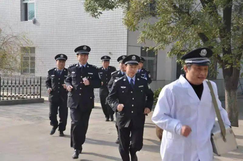 丹心倾注,笃定砥砺前行胡贵明同志在部队服役13