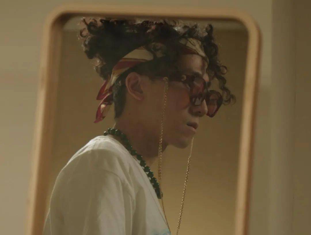 国内有马思唯万妮达，国外有小船哥，今天“香港第一Rapper”把他们汇聚在一起！_Dough-Boy