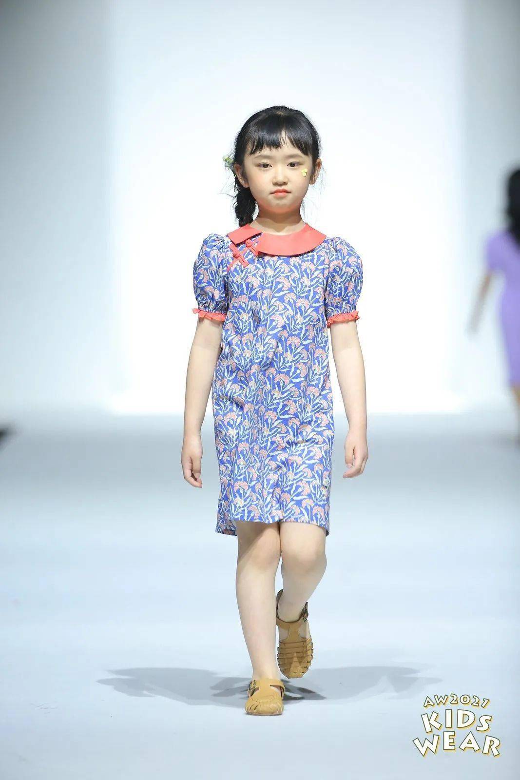 包酱简妮和爱莉小方圆丸子妹这一次丸子妹,小方圆,简妮和爱莉,包酱登