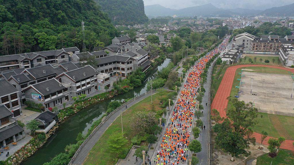 九江市柴山区新塘乡人口_贫困山区的孩子图片