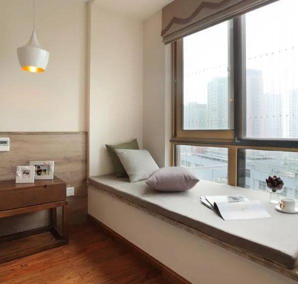 飘窗的窗户怎么开 b1029992f9084ce5839fa7eee5c78f54.jpeg