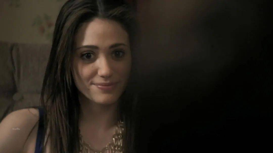 而且,主创john wells在接受deadline采访时被问到gallagher家族真的