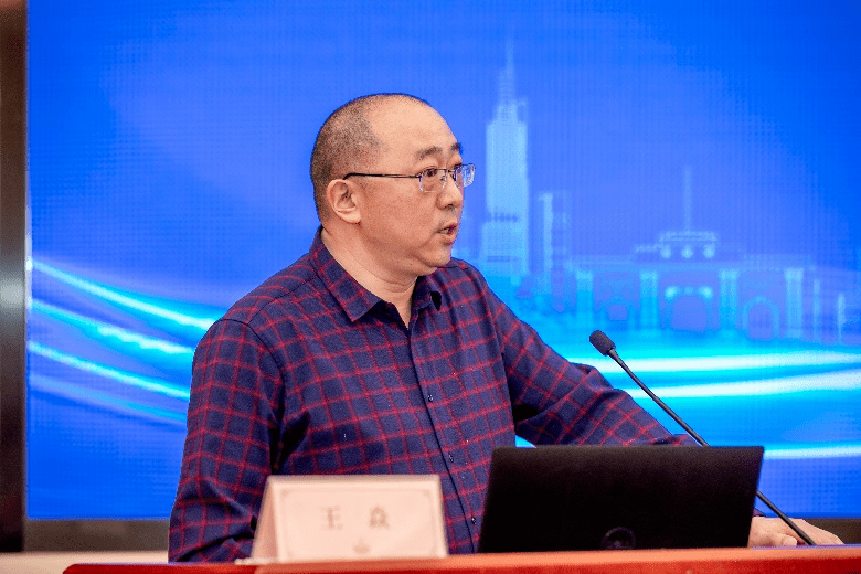 大学第二附属医院的王焱教授及江苏省中医院陈劼教授分别就《pd-l1