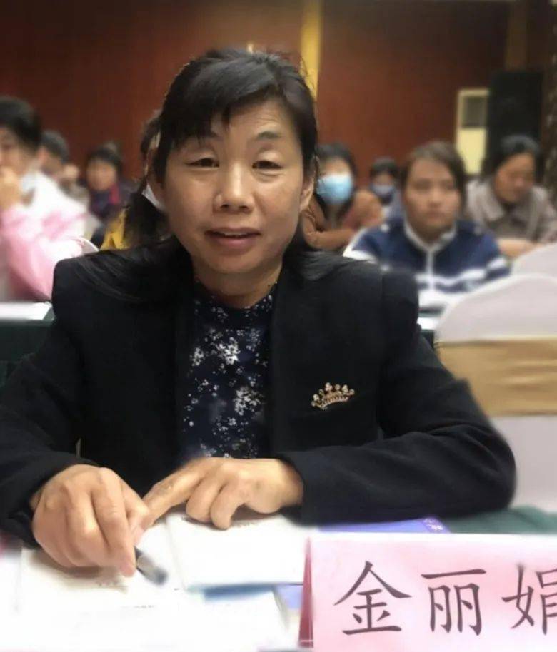 学党史办实事平原县妇联召开巾帼创业金融助力银企对接座谈会