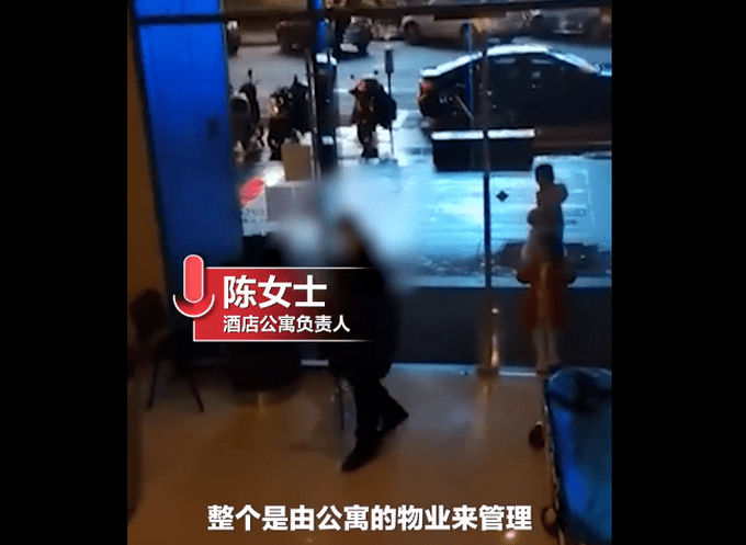 酒店保安拒绝120乘电梯救人，酒店回应：已反馈物业，将开除保安