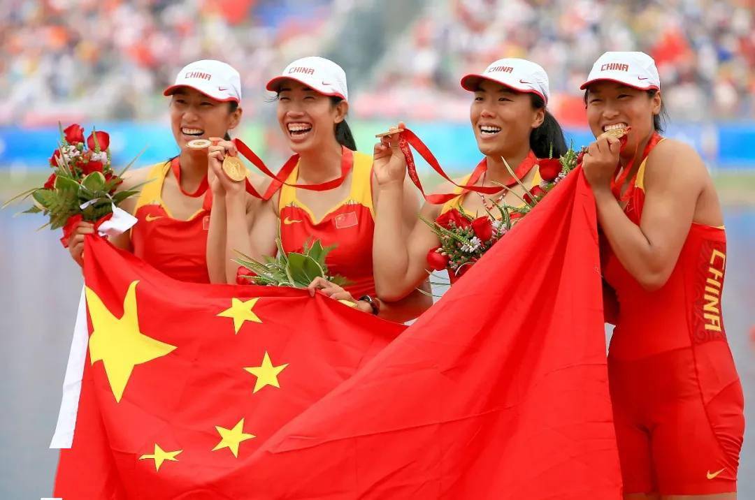 长安街知事注意到,她出生于1985年10月,曾在2008年北京奥运会上斩获