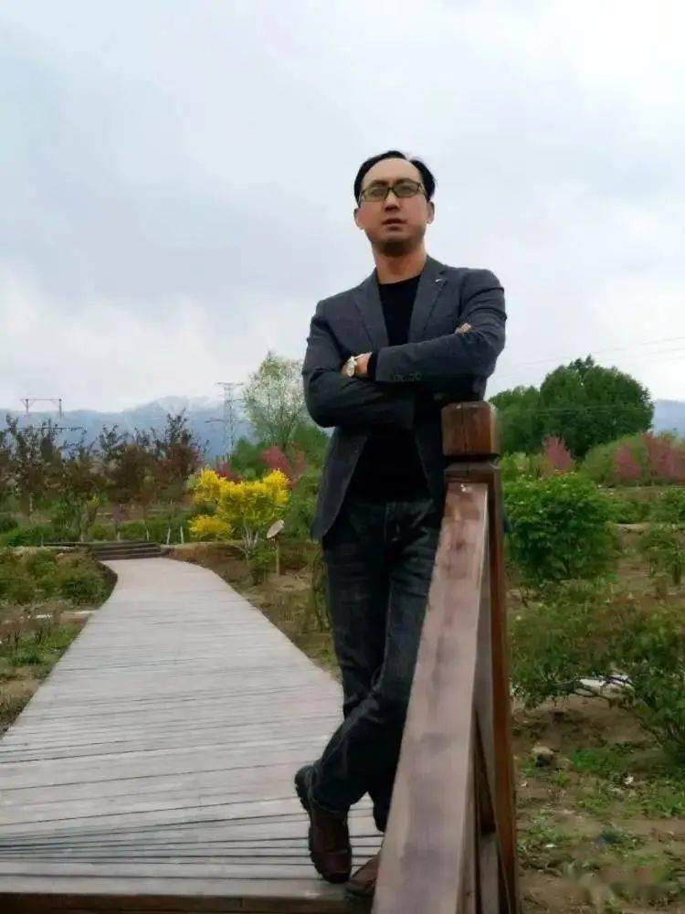马德福花开无声外两首