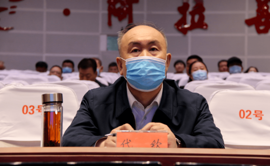 代钦,王维东,杨国顺,黄巴特尔,陈文斌等盟领导及盟直部门,企事业单位