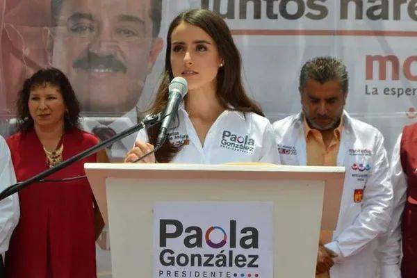 墨西哥甜美少女13岁投身社会工作18岁成为最年轻市长候选人却被网友喷