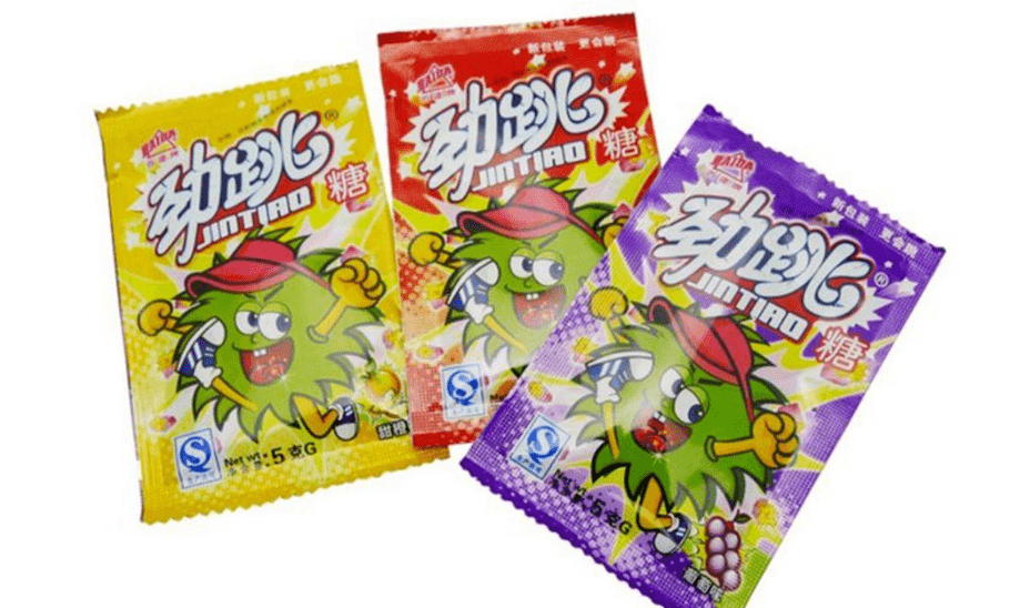 包装像极了"跳跳糖",但实际上是冲剂.