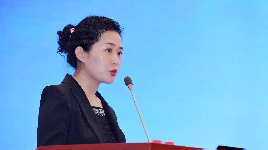 建筑装饰行业专家交流培训和统计工作会议在京召开