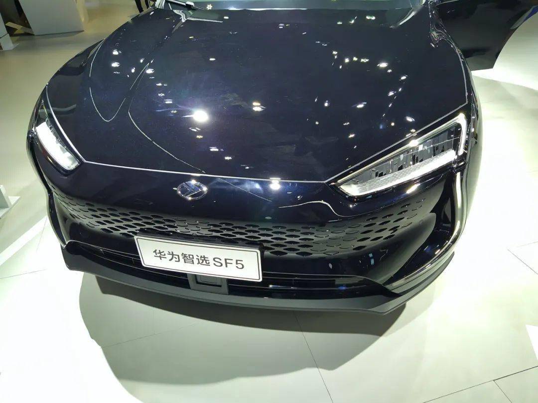 在上海车展上，我们看到了汽车行业的三个历史转折点