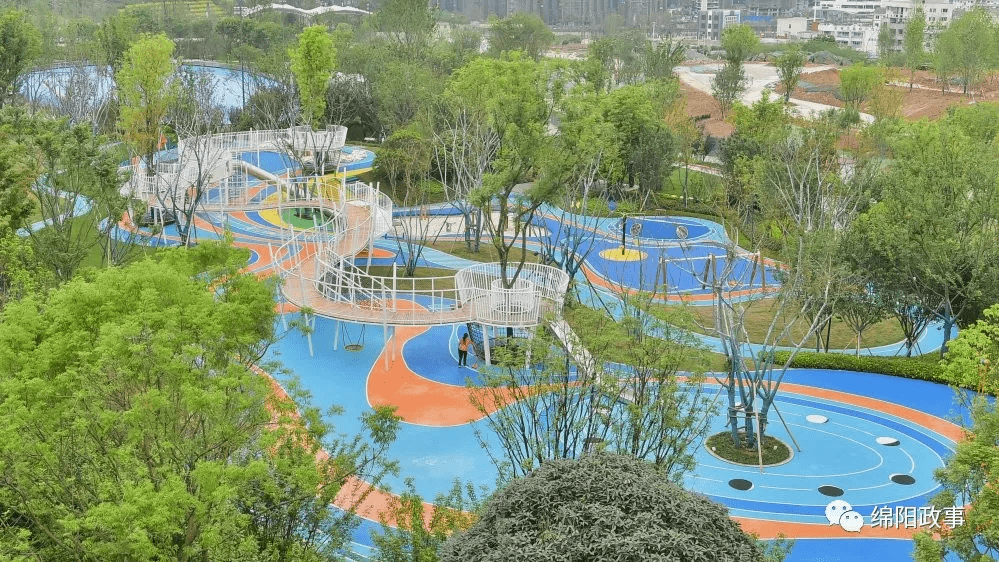 绵阳三江体育公园图片