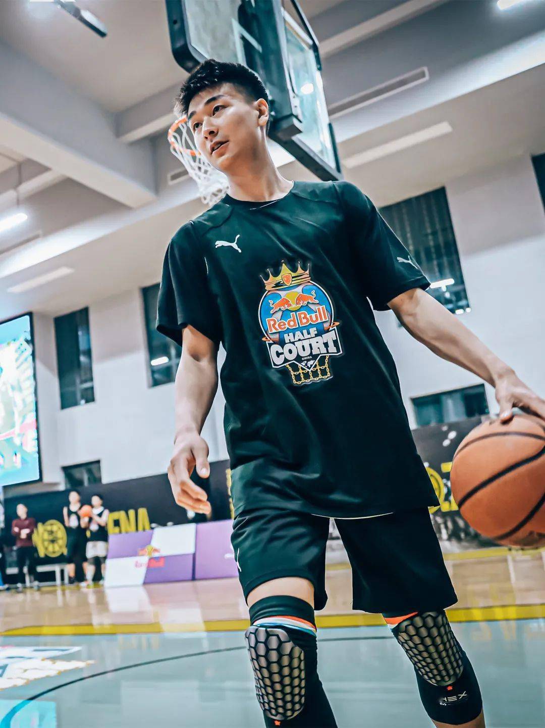 荣耀的前奏丨二十四岁的何昊天,与他篮球人生的二十年_杭州