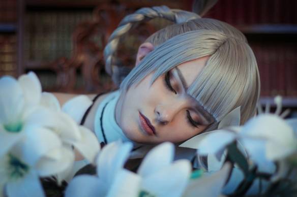 瑞典小姐姐cos尼尔伪装者凯妮颇具异国风情