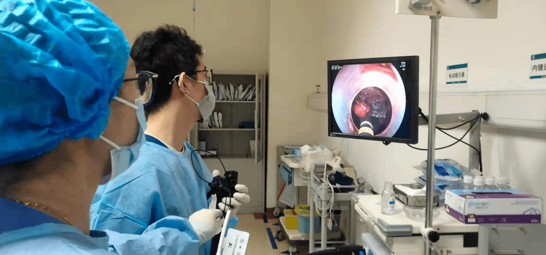 微创无痕切瘤见真功西青医院普通外科团队内镜微创手术