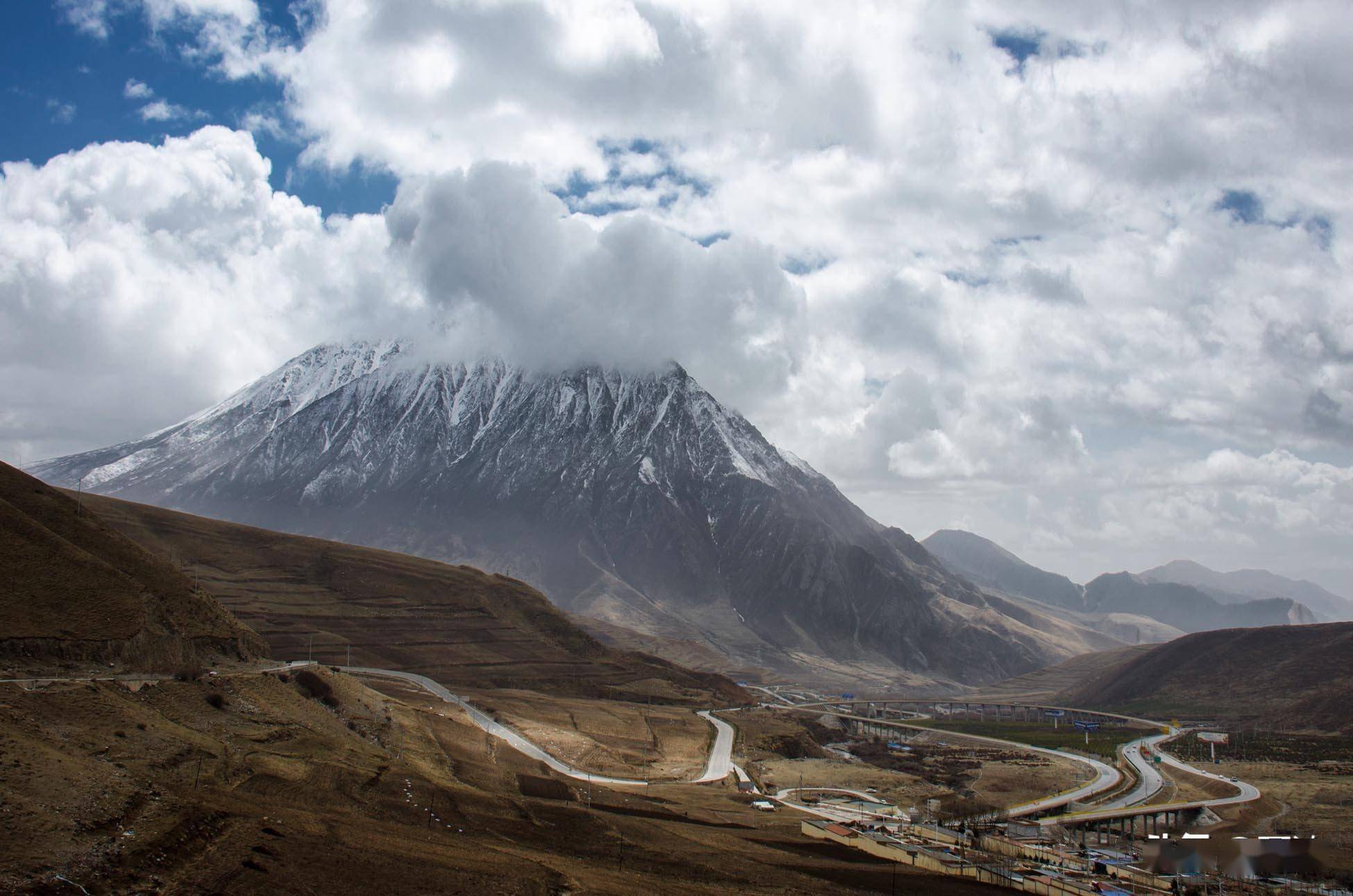 10,拉脊山11,贵德古城举报返回搜狐,查看更多