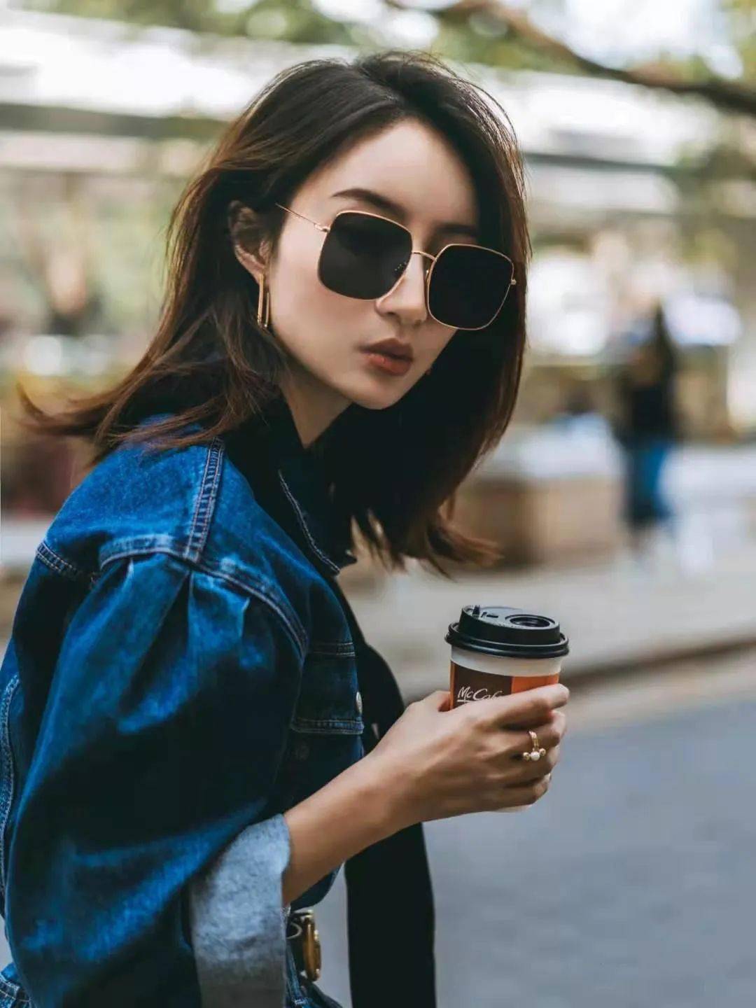 意大利潮牌laura biagiotti太阳眼镜,限时两折!闭着眼买都不会错