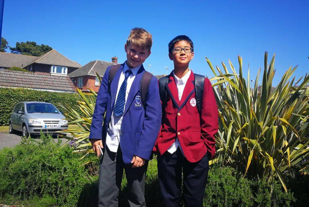 山立我心中的未来学校