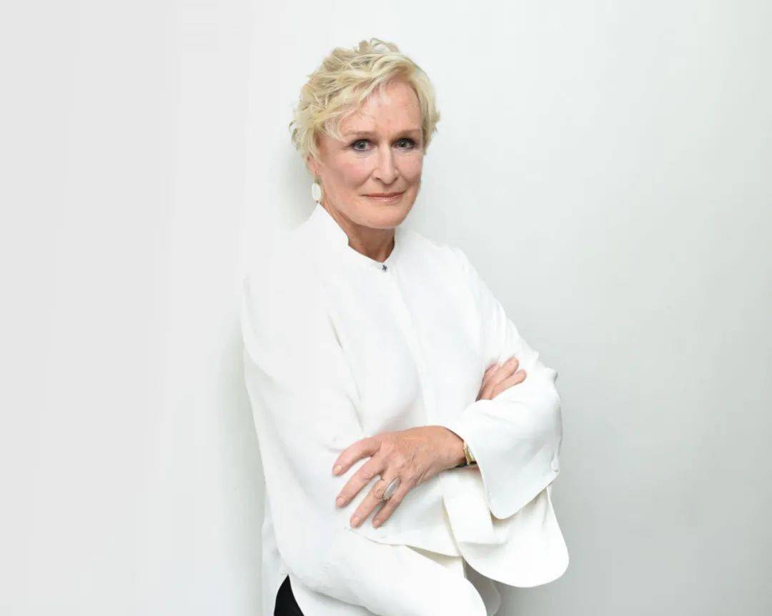 曾因父母误入歧途15年,8次陪跑破纪录,无冕影后格伦·克洛斯_glenn