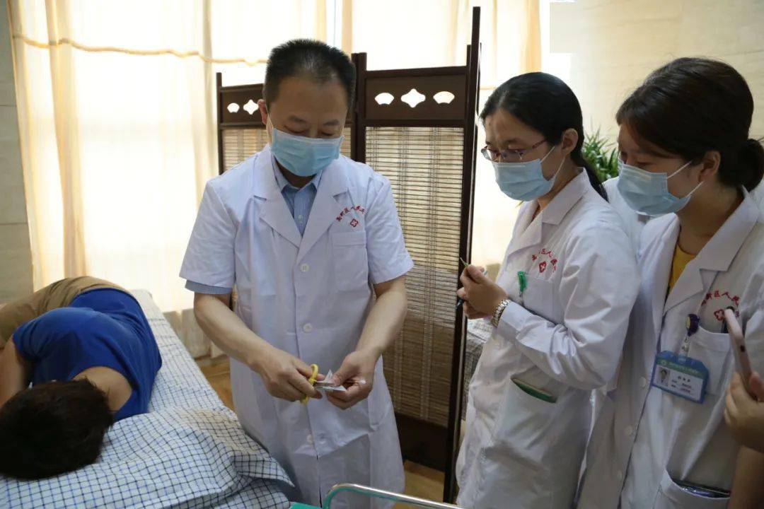 附近的老中医针灸坐诊地址 038258269442414d9dc7c1e6930f9ece.jpeg