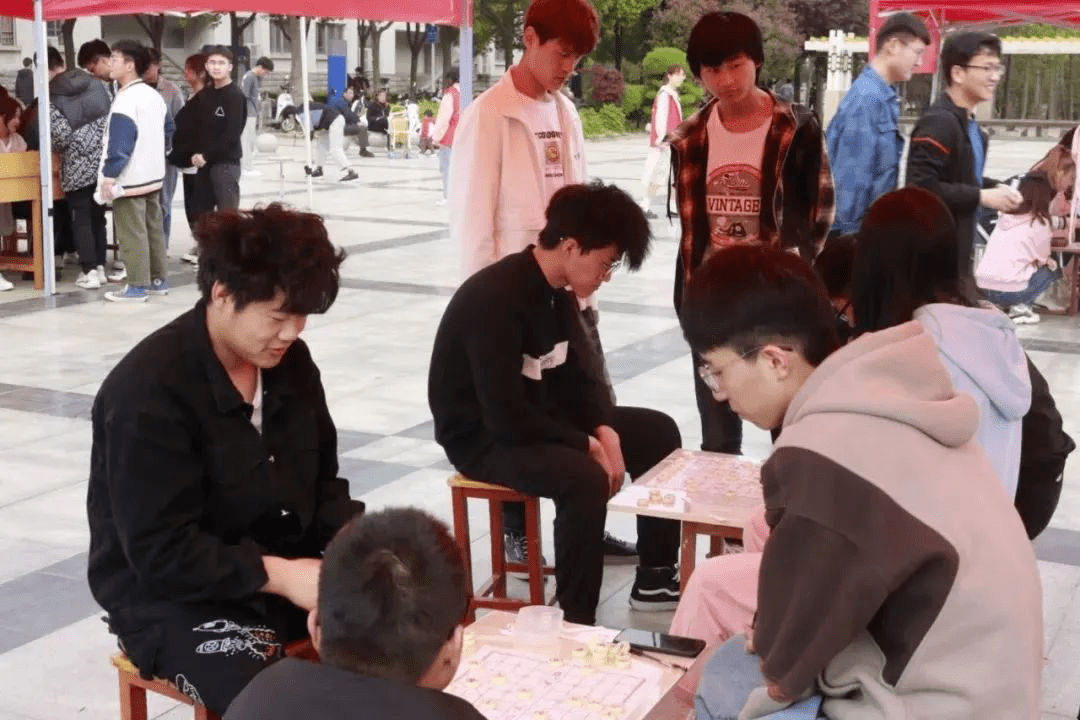 社团筑梦青春领航一南阳理工学院第二届五子棋象棋比赛成功举行