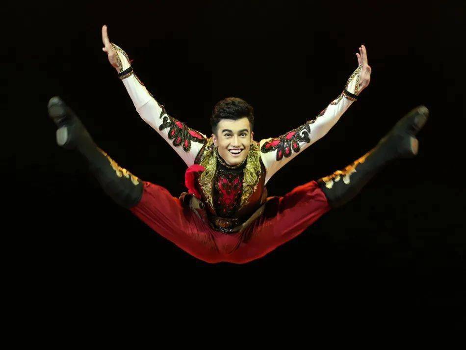 世界舞蹈日丨狂欢吧见证每一个风暴时刻