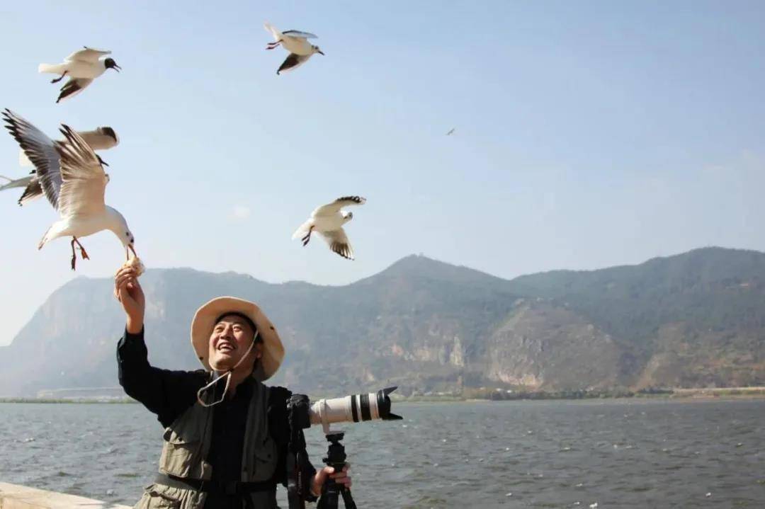 发现生活之美 朱广健摄影作品展在郑州举行