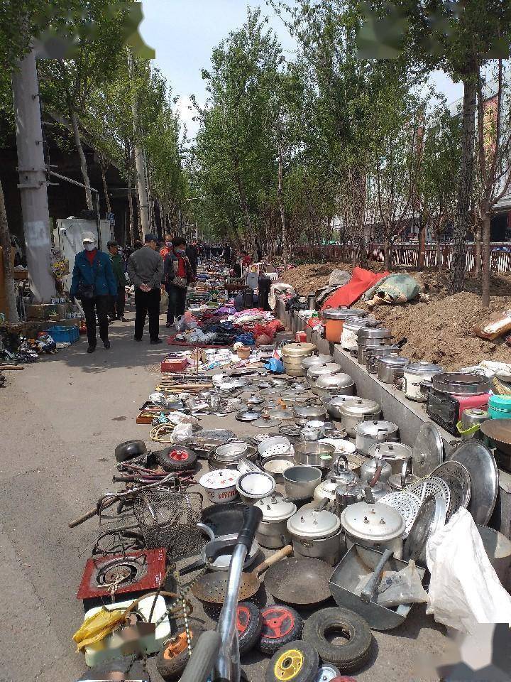 沈阳最大的旧物市场,延绵几公里,一眼望不到头