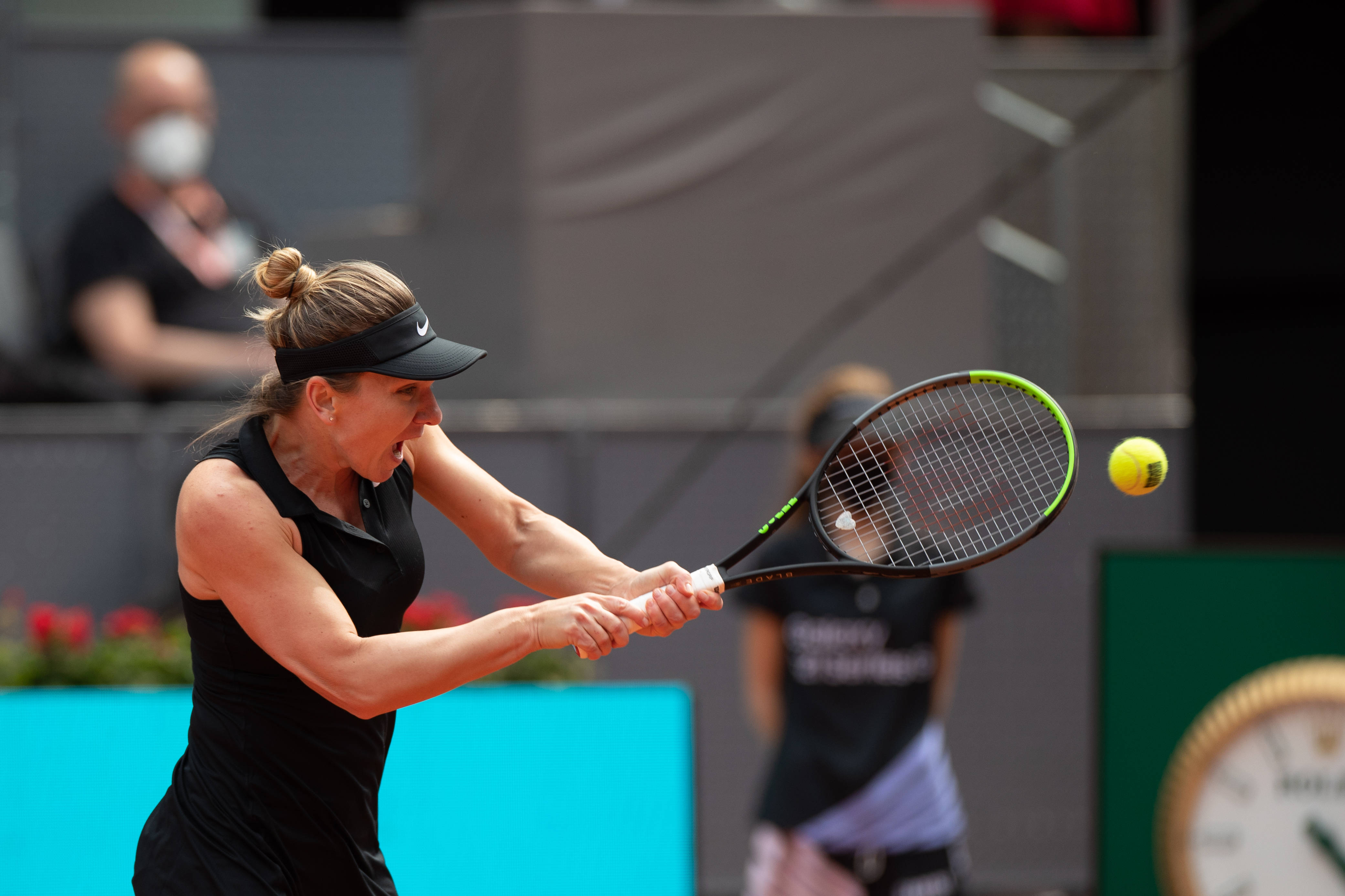 网球——马德里公开赛:哈勒普晋级