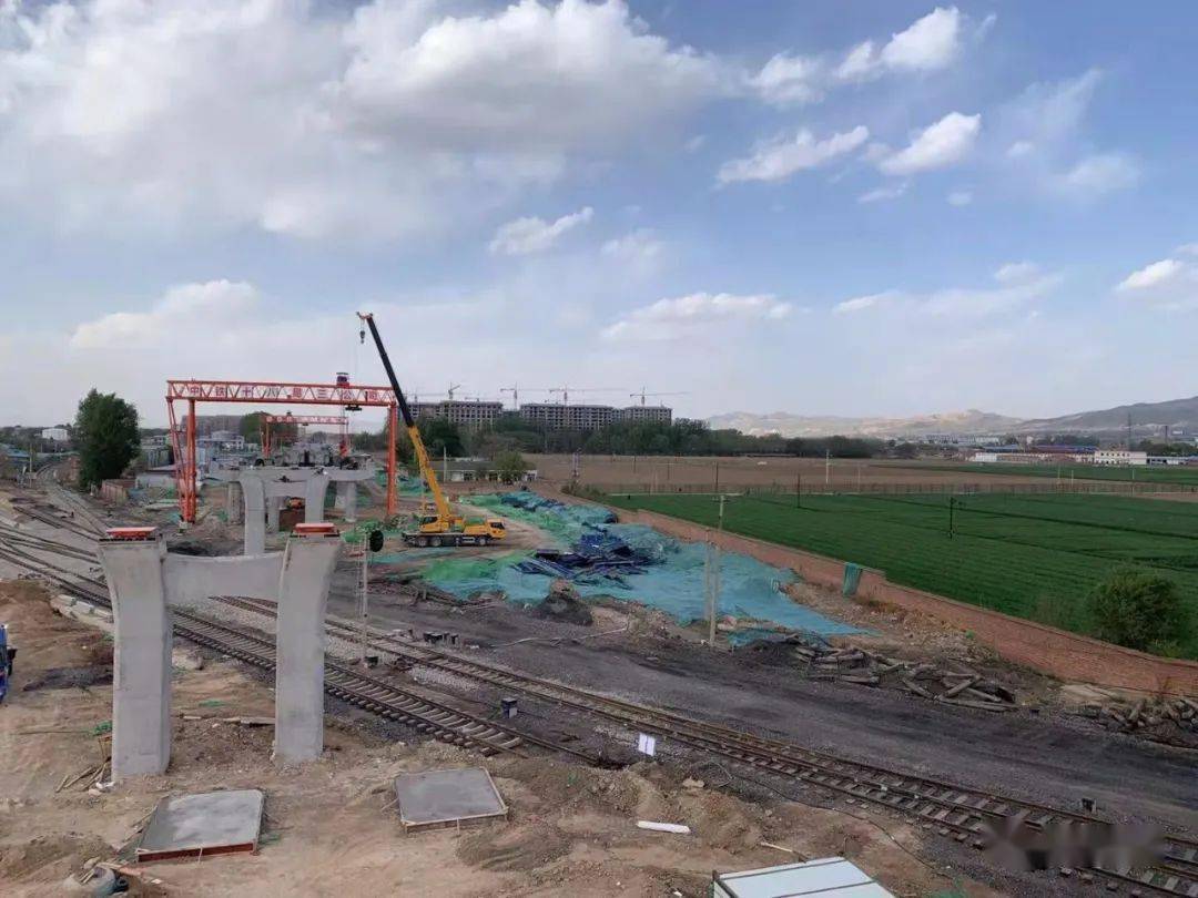 长治首座跨线桥,预计7月底通车