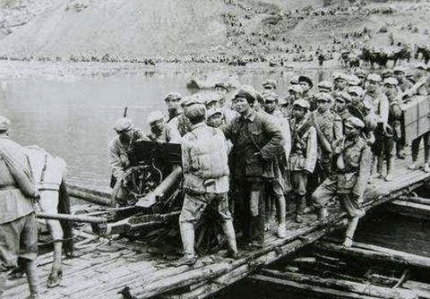 渡江战役第一阶段图片