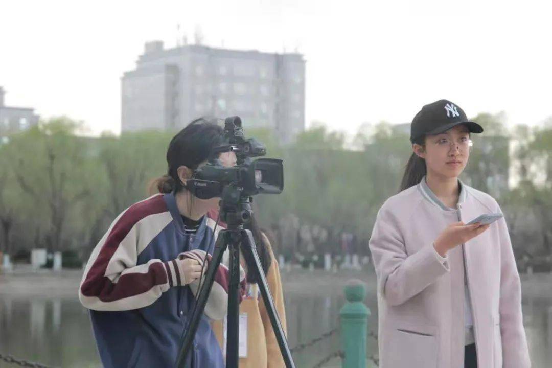 街访师大独角showⅡ敦品七十载致远不停息