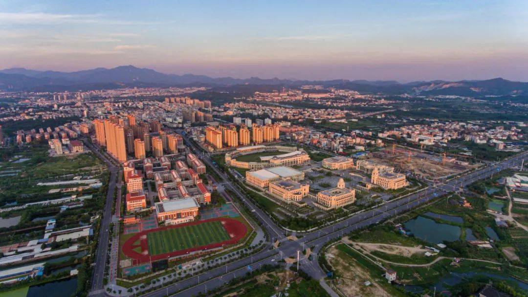 高端访谈| 长泰区委书记潘全胜:奋力当好漳州高质量发展先锋