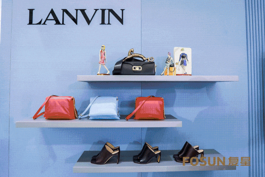 王 男复星郭广昌 ad42ca25e35440c7b2abf73944c8dc8b.gif