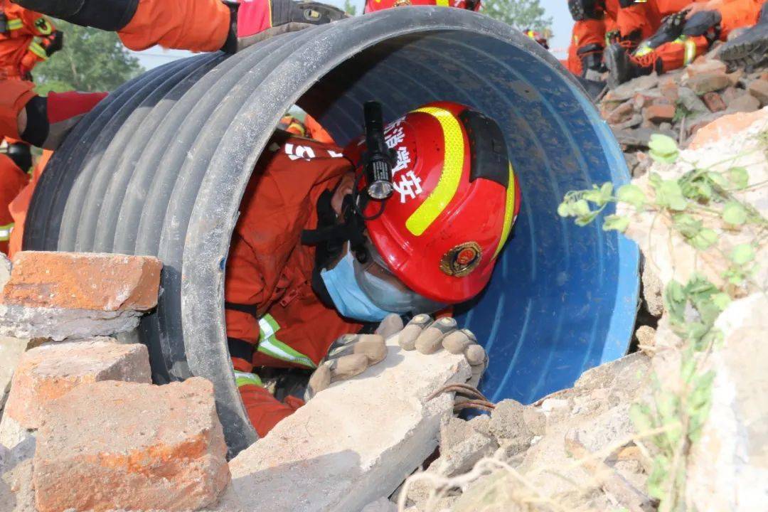 快速反应利剑出鞘丨淮北消防开展2021年度地震救援实战拉动演练