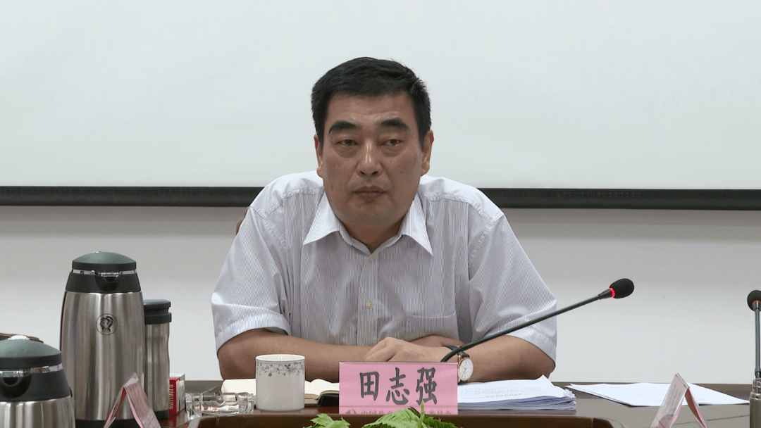 县扶贫开发领导小组召开2021年第一次会议研究部署我