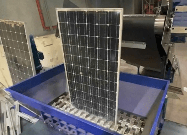 澳大利亚首个太阳能电池板回收厂 投入运行 Lotus