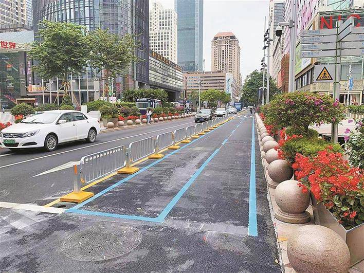 华强北设置"蓝线非机动车道"_深圳商报数字报