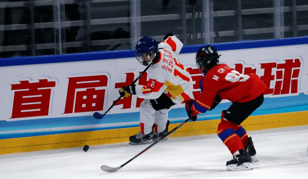 新乐体|冰球名宿王安福 谈青少年冰球