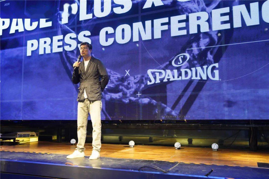 原来使篮球与dj台实现跨界者并非dj kun_space