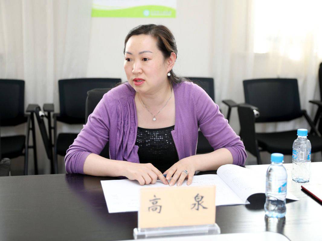 山西医科大学副校长王宏伟一行在省医调研