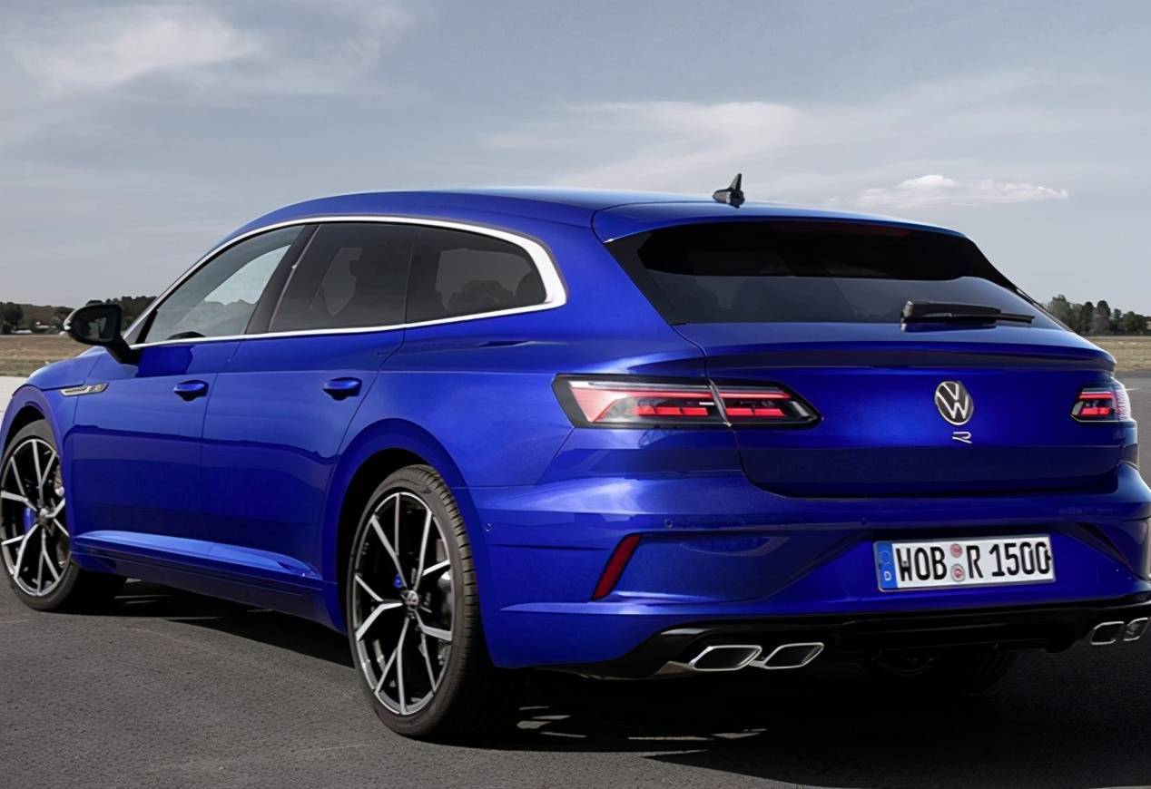 预售30万猎装大众cc20t银耳后视镜四驱比奥迪rs4帅气