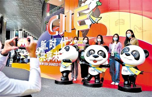 奋斗百年路启航新征程向更高目标进发