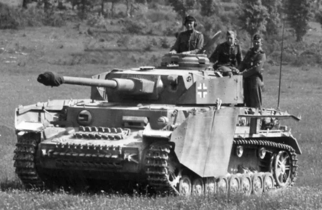 二战德国四号战车图片