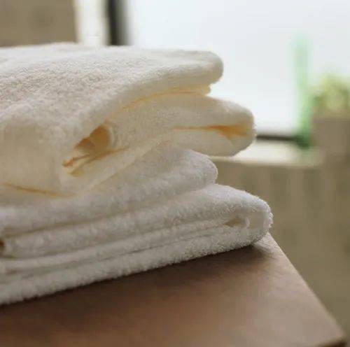 什么是精梳100%棉 2caf170c81a4446294558cad00efdad7.jpeg