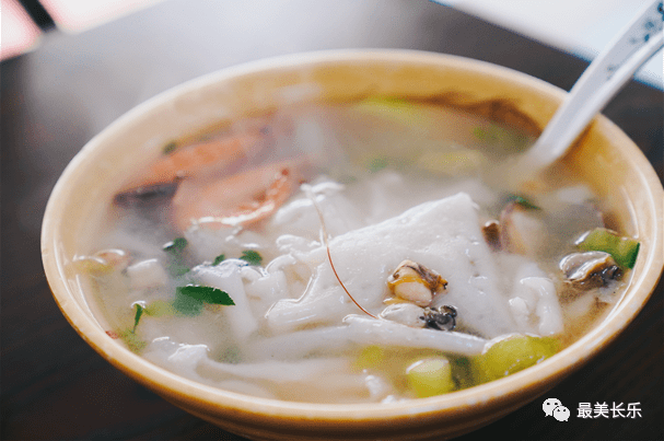 鲜甜可口,风味独特,作为老少皆宜的小吃,深受域内外长乐人的喜爱