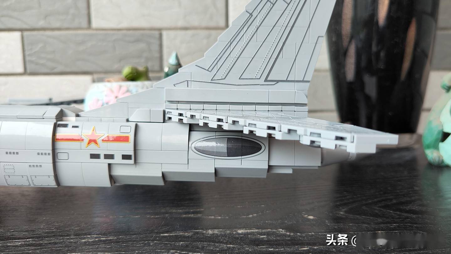 2000片积木的大块头:森宝积木轰-6k轰炸机图文评测